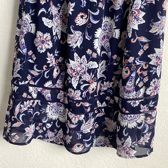 \Lucky Brand\• Floral Patterned Sundress - Picture 14 of 16